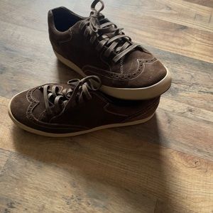Men’s wingtip Sneakers